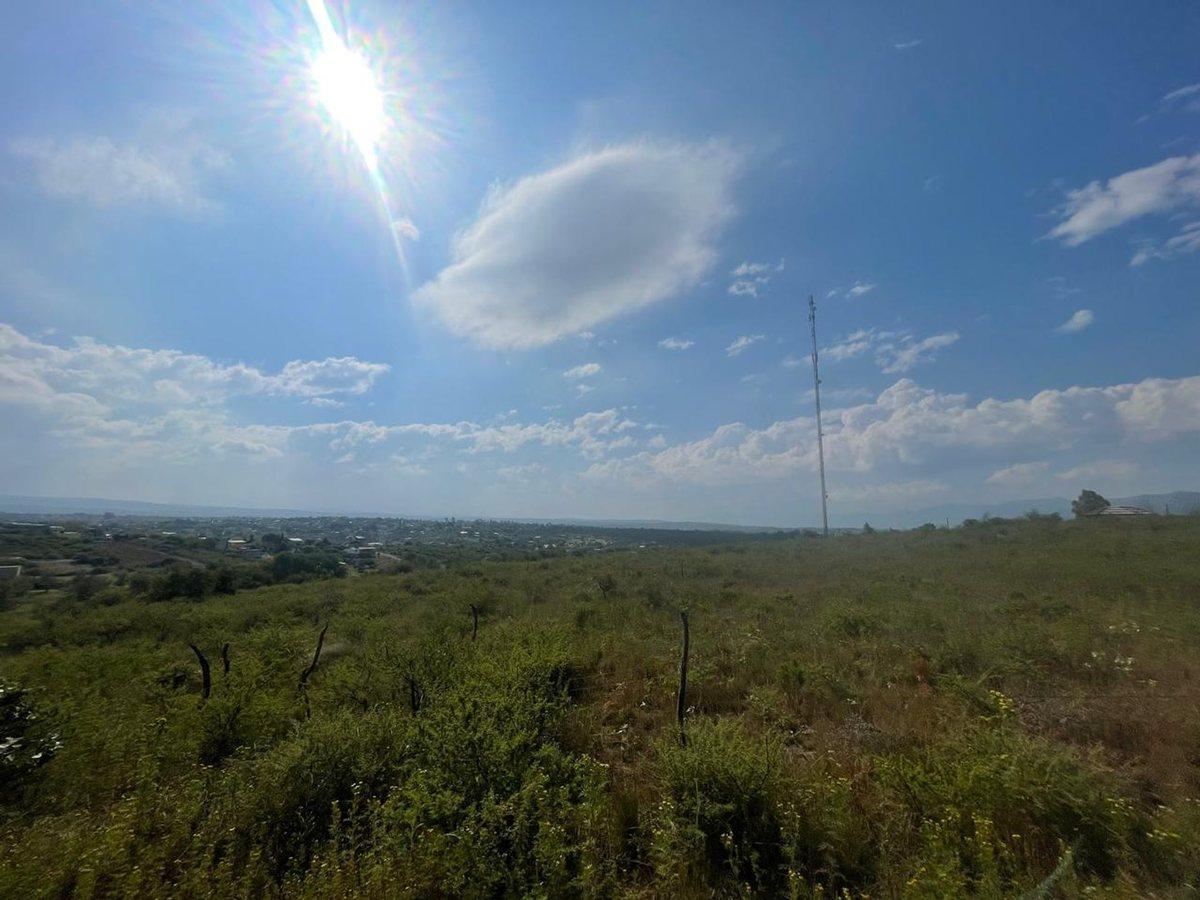 Se Vende Terreno de 2565 m² en Siquiman 5