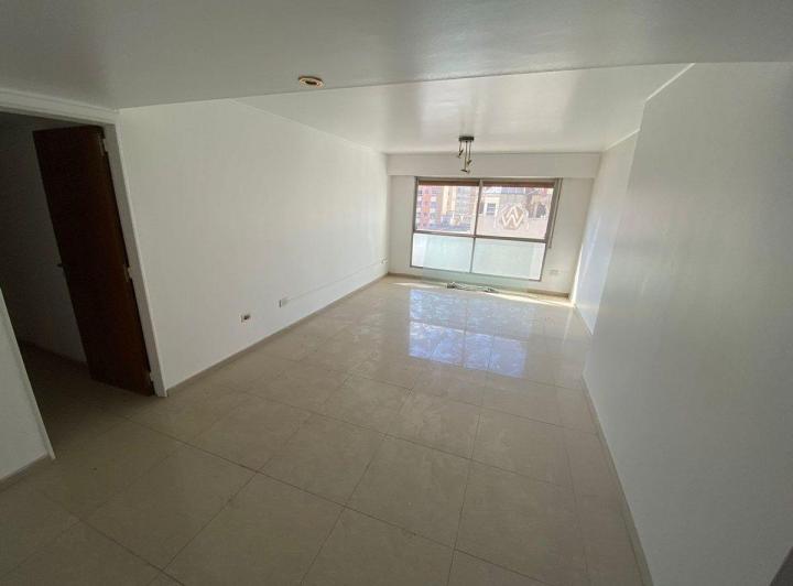 EN VENTA DPTO 2 D, 3 BAÑOS CON COCHERA CENTRO 5