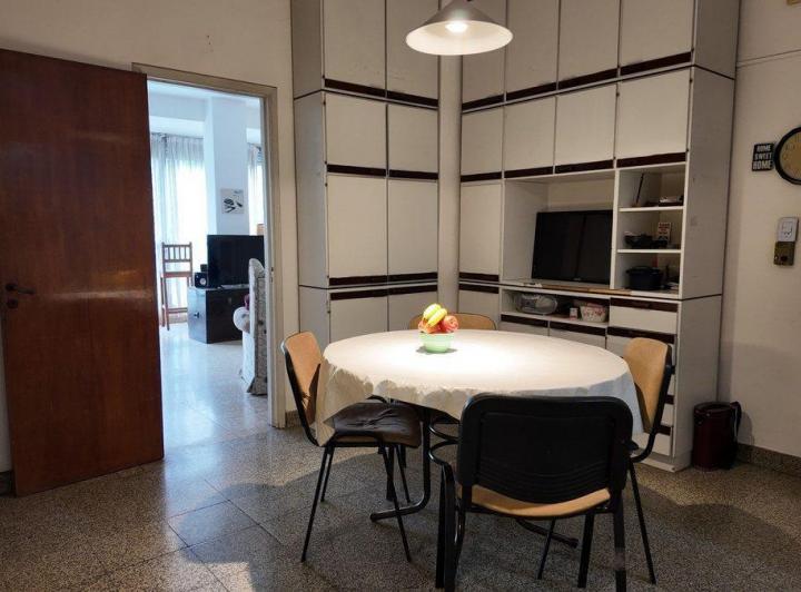 Vendo Semipiso 3 dormitorios cañada 4
