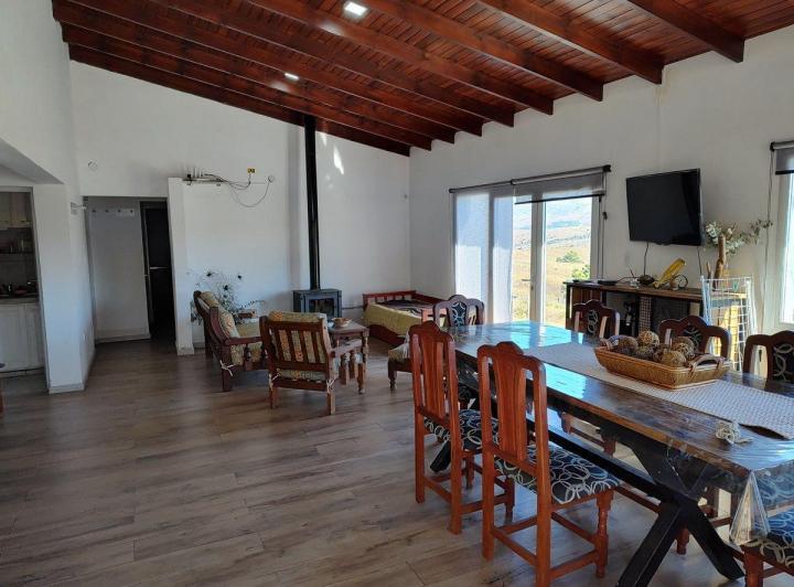 CASA 3 DORM + 4 CABAÑAS 1 DORM VILLA YACANTO 5