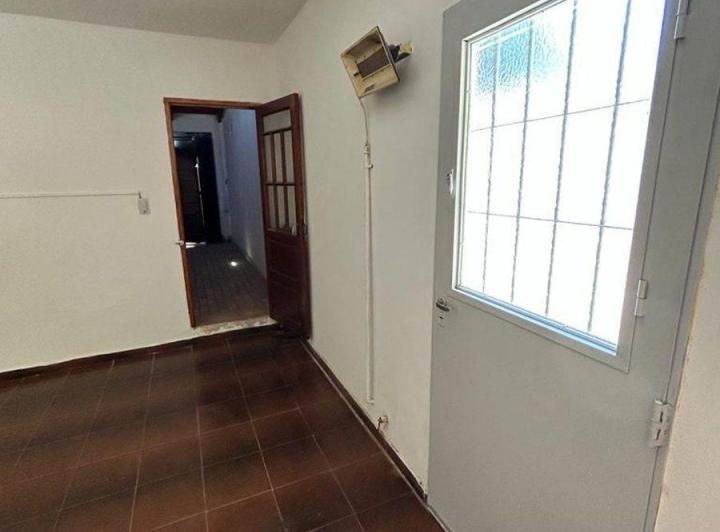 OPORTUNIDAD  CASA+LOCAL+DEPTO. LA CALERA CBA 5