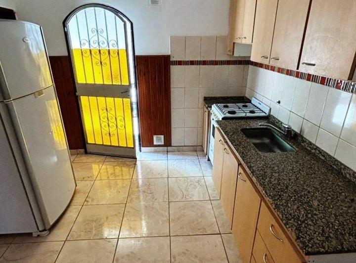 OPORTUNIDAD  CASA+LOCAL+DEPTO. LA CALERA CBA 1