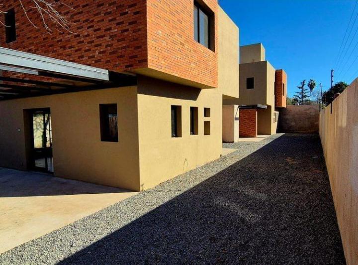 ALQUILER DUPLEX 3 DOR, AMPLIO PATIO RIVERA INDARTE 3