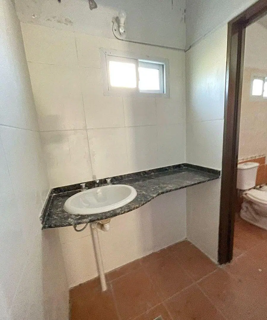 CASA 3 DORMITORIOS UNQUILLO 4