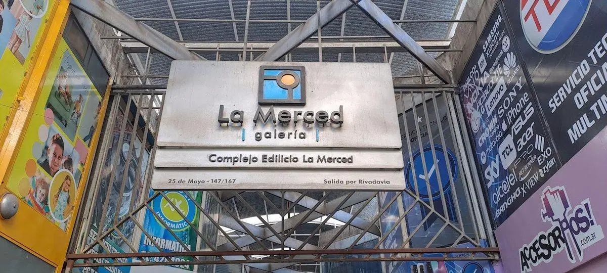 ALQUILER COCHERA AV. OLMOS 138 Bº CENTRO CBA. 4