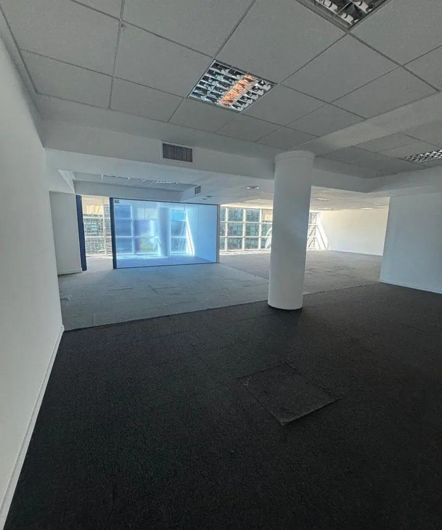 ALQUILER OFICINA PREMIUM CAPITALINAS CORDOBA 180M2 4