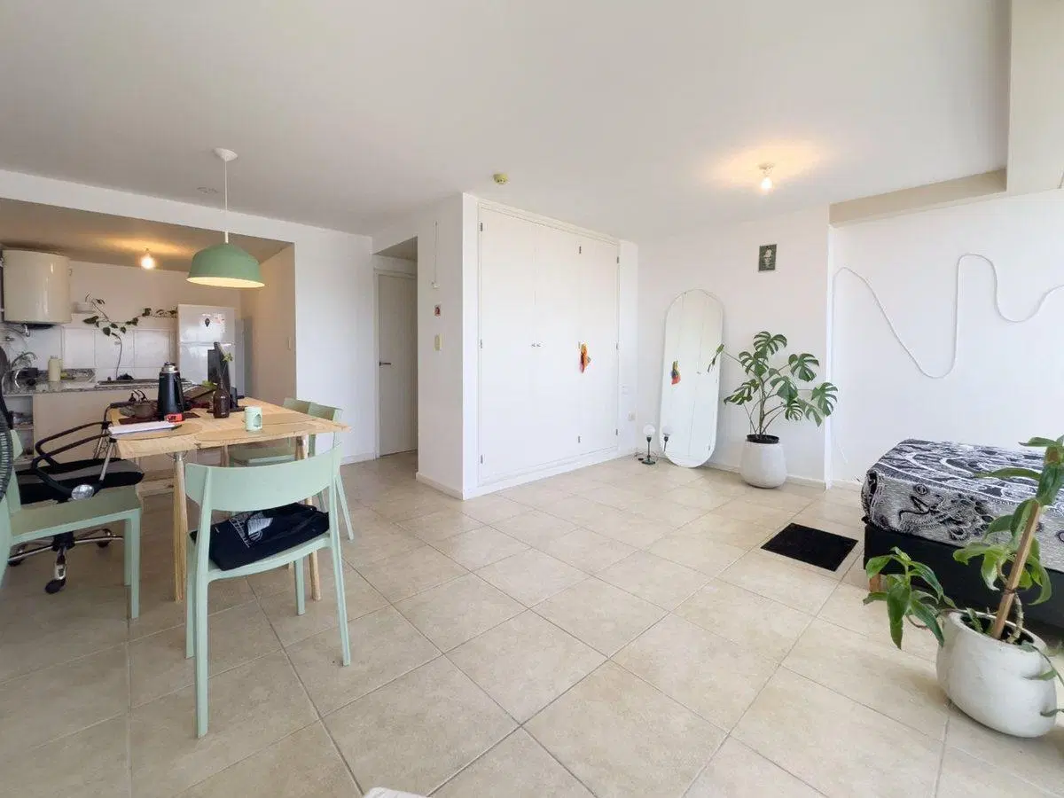 DEPARTAMENTO MONOAMBIENTE EN VENTA BV MITRE 517 4