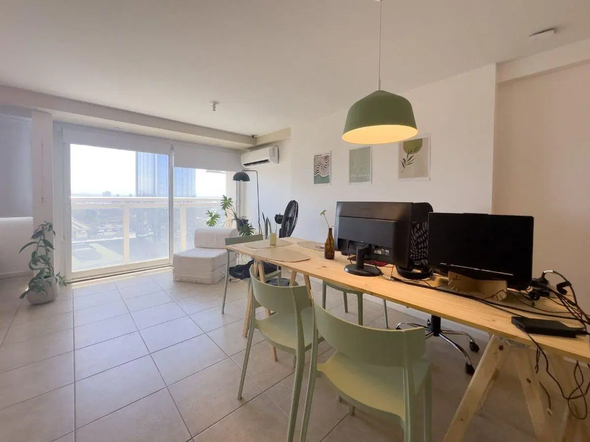 DEPARTAMENTO MONOAMBIENTE EN VENTA BV MITRE 517 3