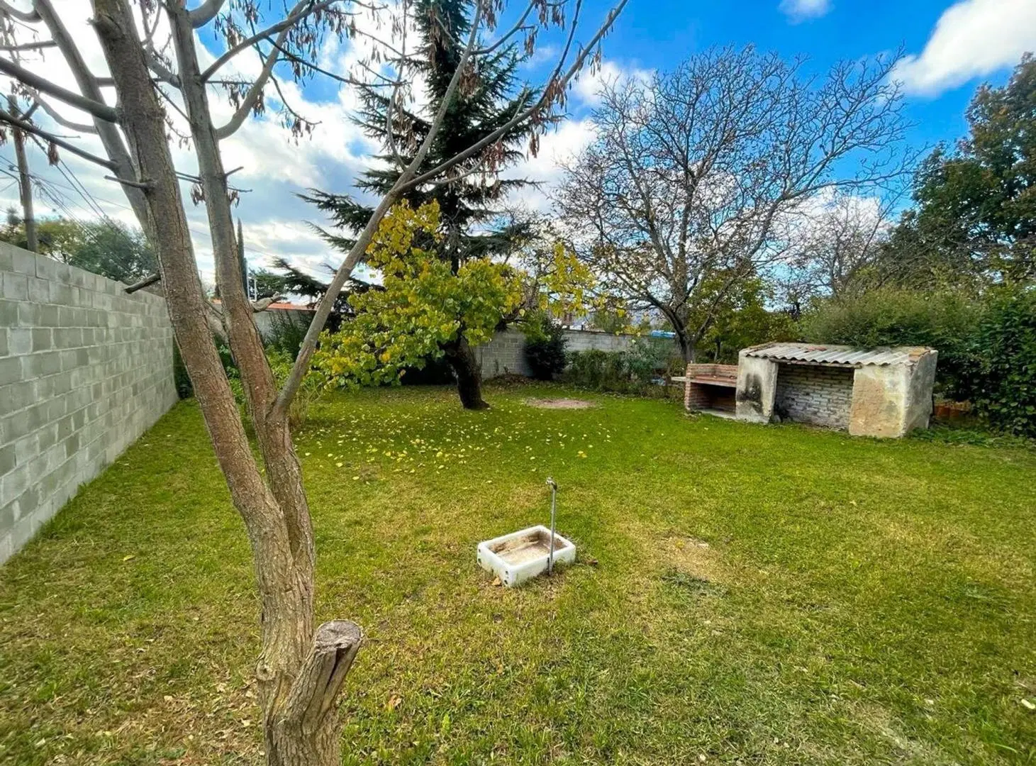 LA CUMBRE CASA ESQUINA DOS DORMITORIOS 3