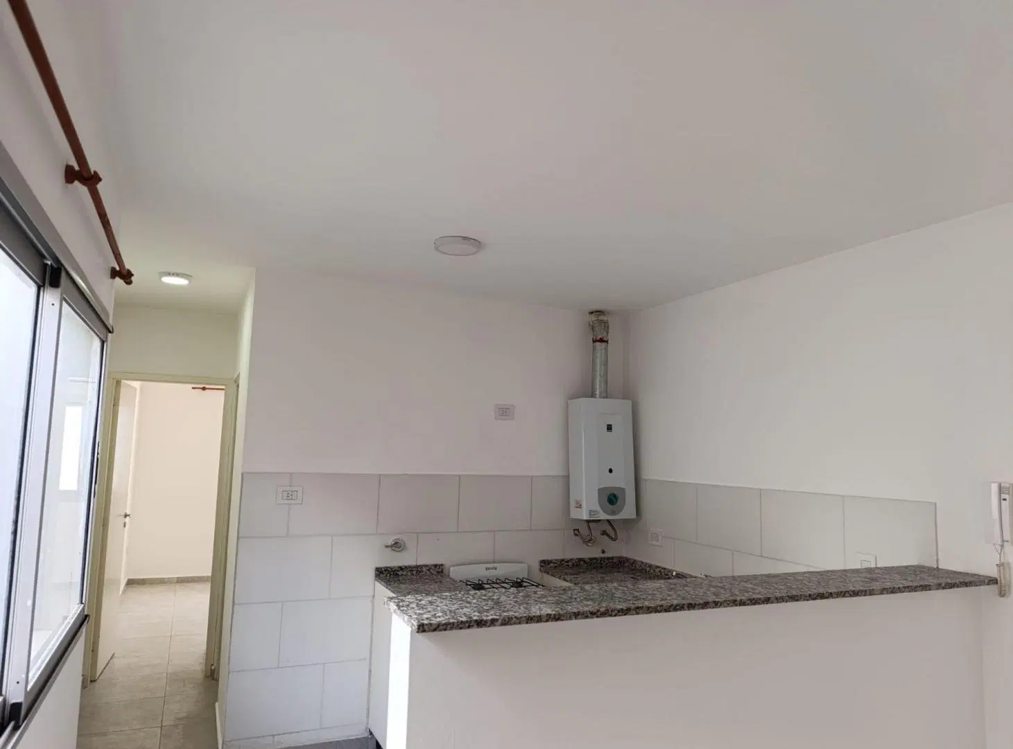 Departamento 2 dormitorios c/ balcon b° Gral Paz 4