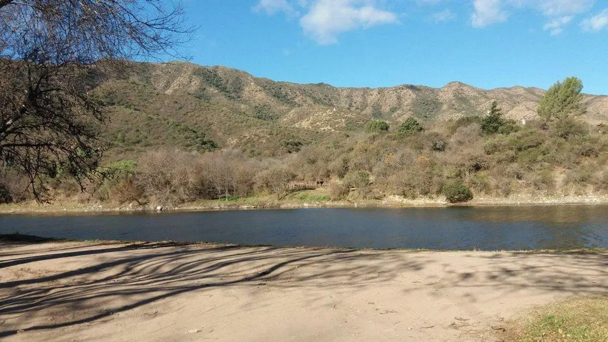 SE VENDE LOTE 1004 M2 EN BIALET MASSE C ESCRITURA 3