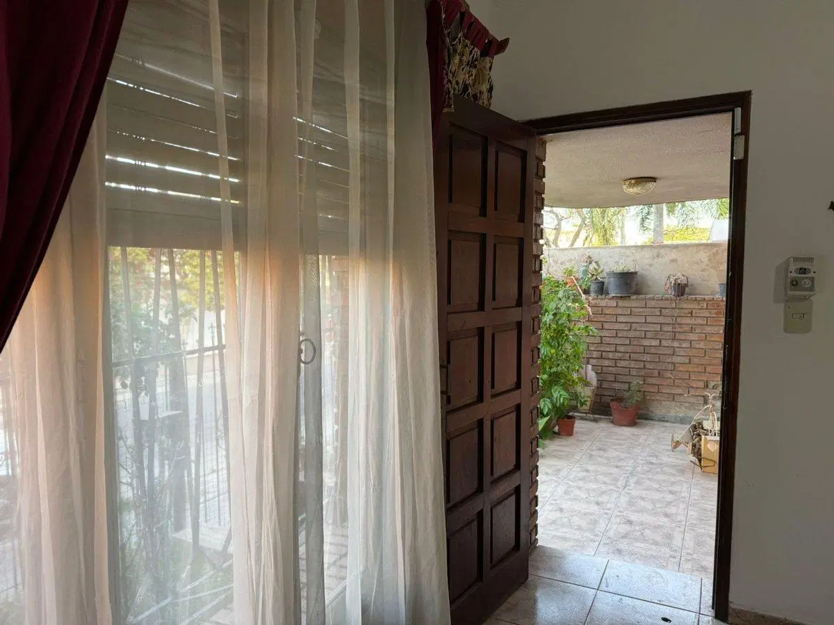 Casa en Venta 4 dormitorios Apta Crédito. 3