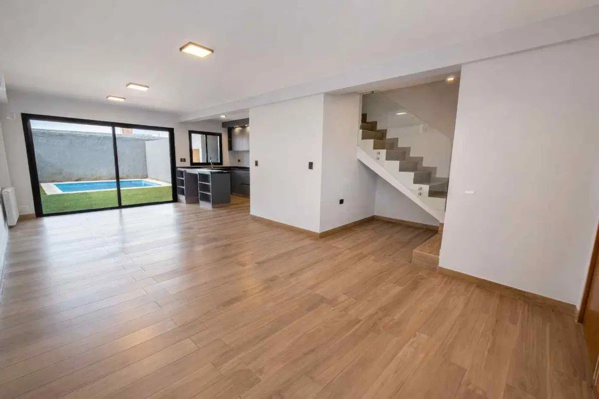 DUPLEX A ESTRENAR 3 DORMITORIOS EN DOCTA ETAPA 1 4