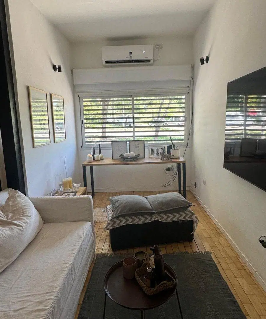 CASA EN NUEVA CORDOBA  2 PLANTAS 6 DORMITORIOS 3