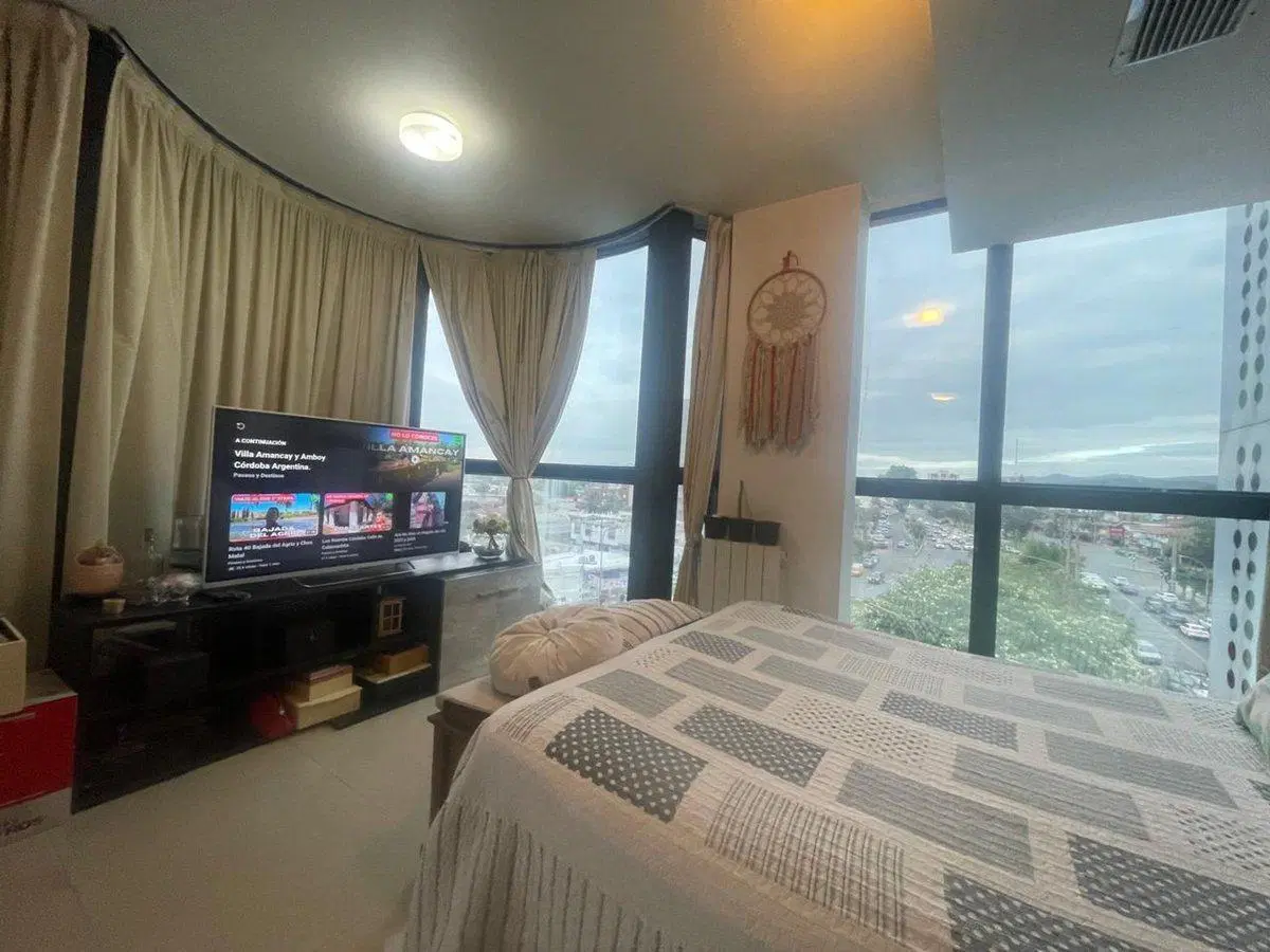 SE VENDE MONOAMBIENTE CENTRO DE VILLA CARLOS PAZ 5