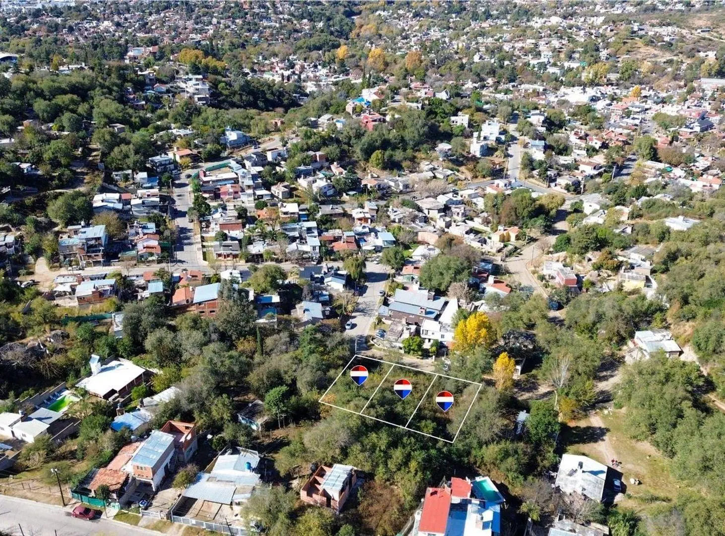 VENTA LOTE DE 1780 M2 ESCRITURA VILLA CARLOS PAZ 4