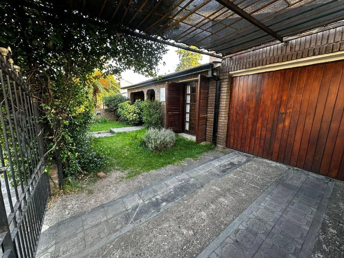 CASA 3 DORMITORIOS BARRIO BAJO PALERMO 4
