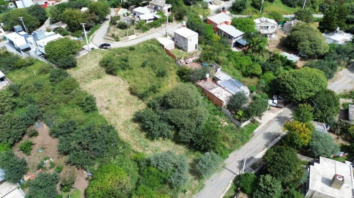 LOTE APTO DUPLEX 670 M2 CUESTA COLORADA 5