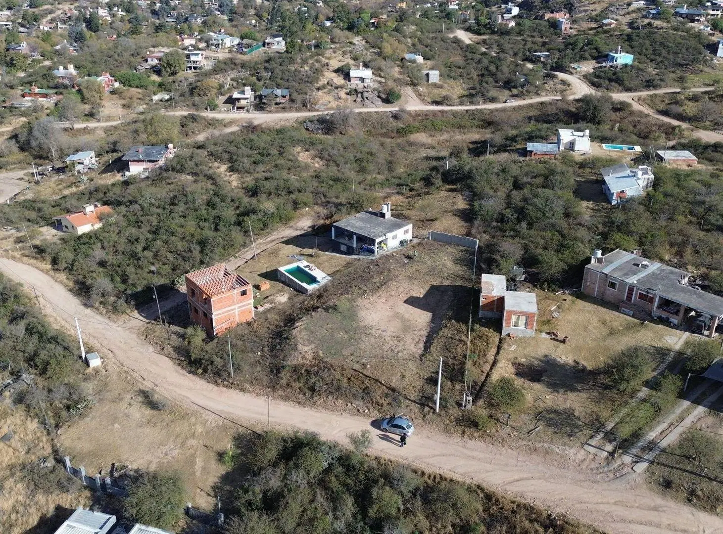 LOTE ESTANCIA VIEJA 1072 MTS SE VENDE, ALAMBRADO 4