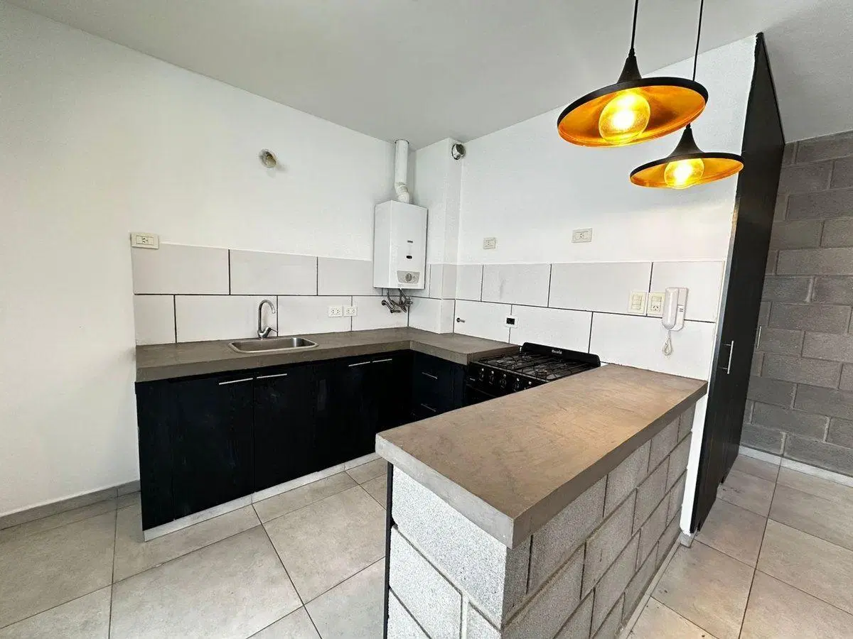 DUPLEX 2 DORMITORIOS HOUSING CUESTA COLORADA 3