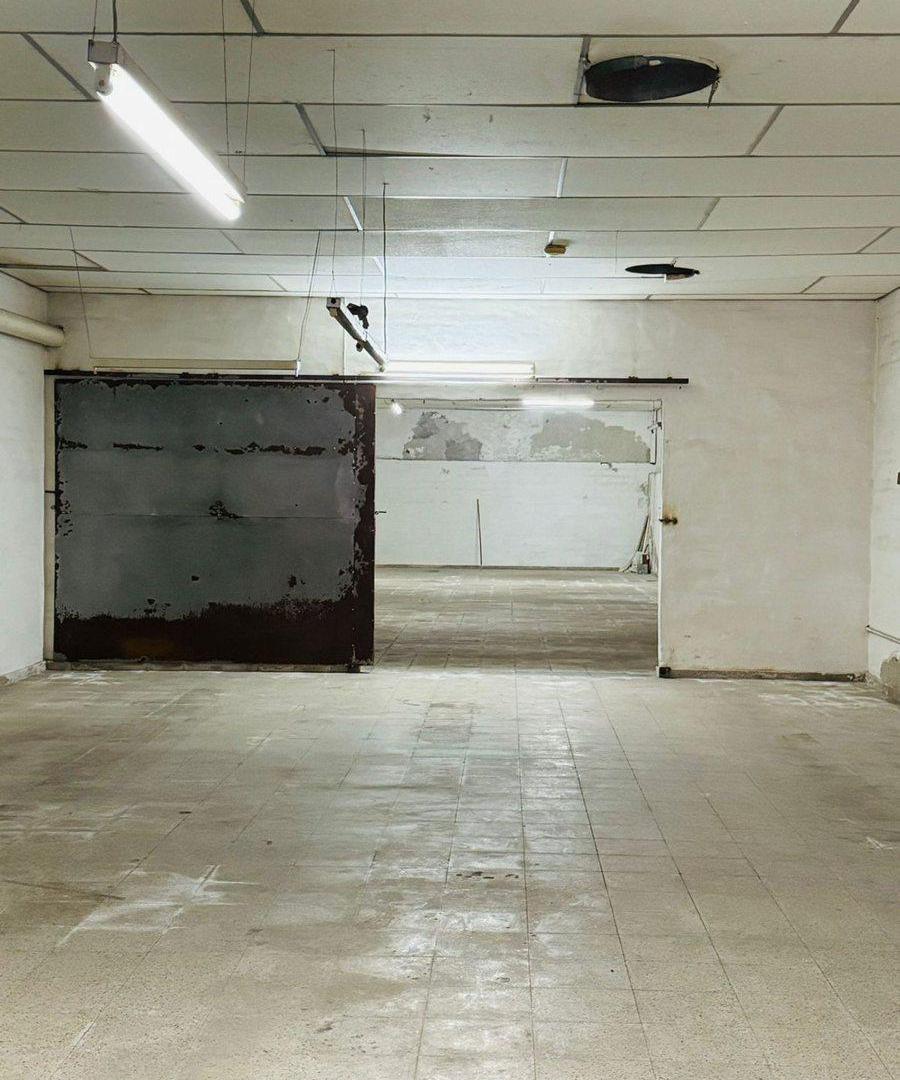 GALPON ALTA CORDOBA 400 METROS COCINA 4 BAÑOS