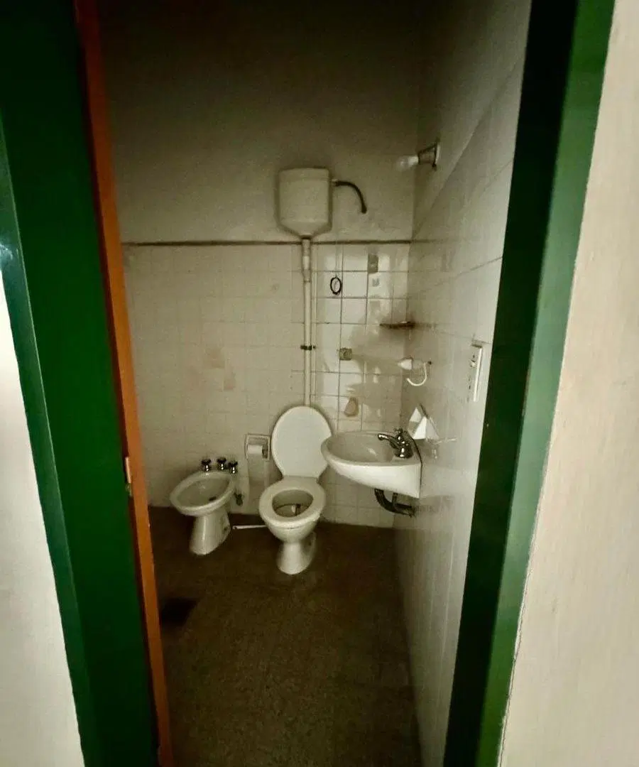 GALPON ALTA CORDOBA 400 METROS COCINA 4 BAÑOS 4