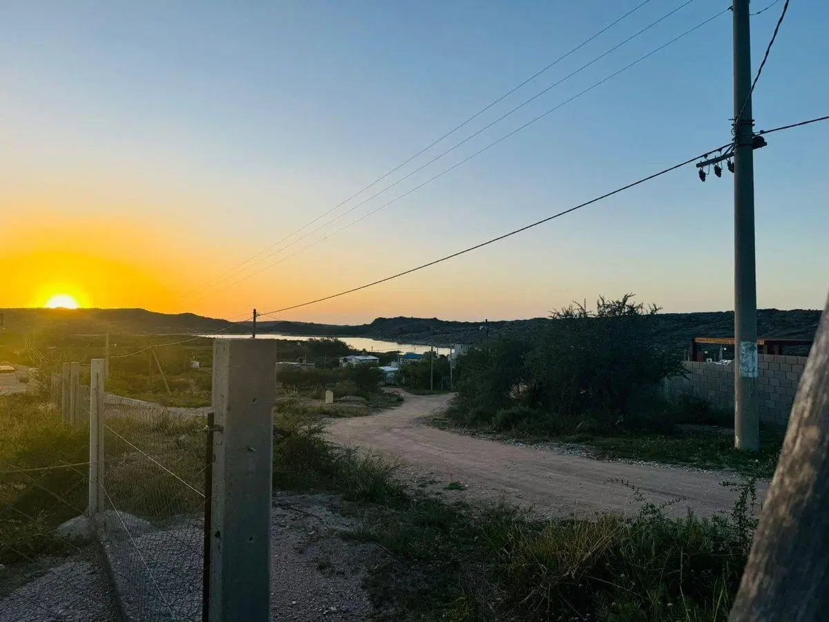 LOTE EN CAPILLA CON VISTA AL LAGO DE 600 MTS 5