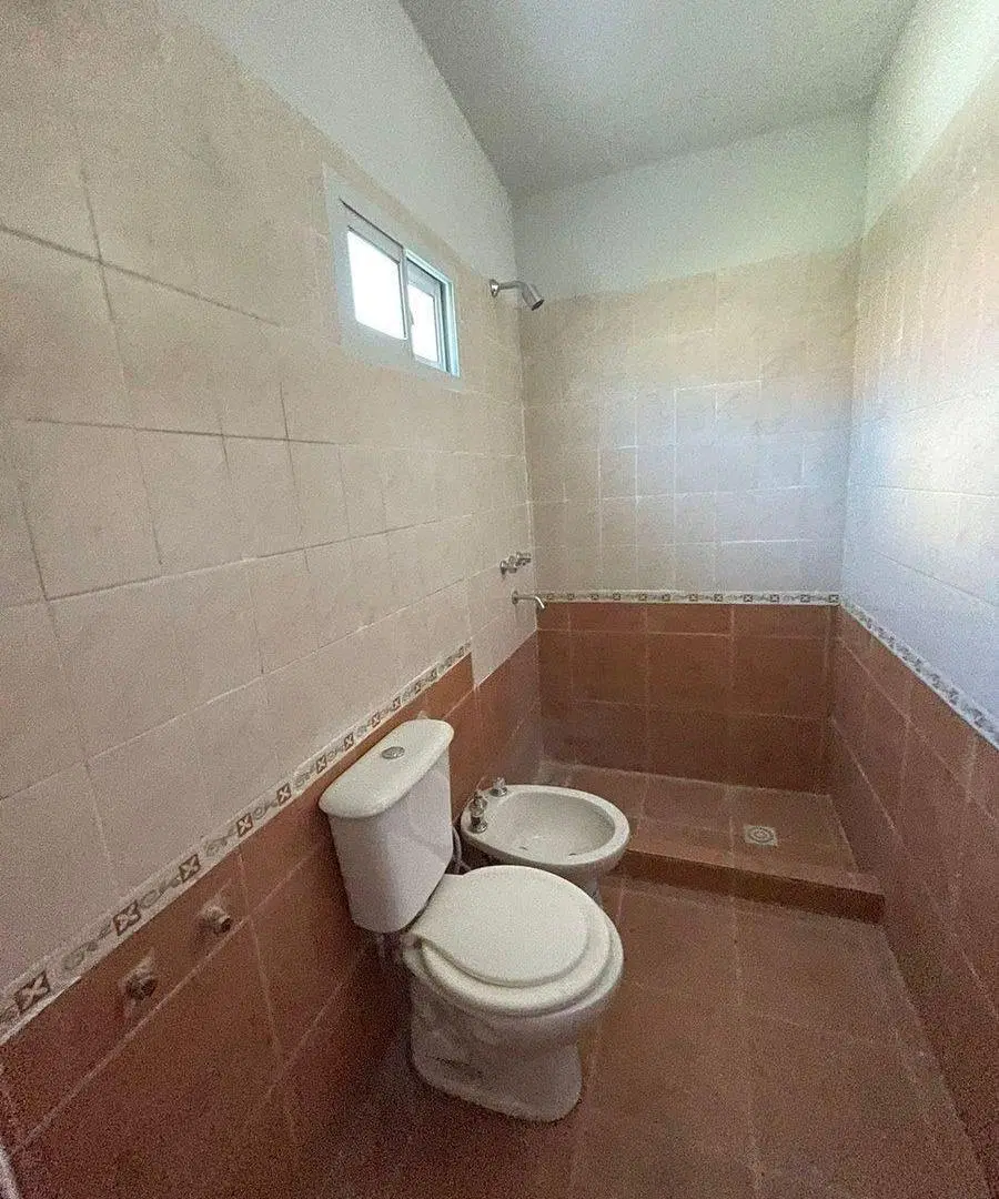 CASA 3 DORMITORIOS UNQUILLO 3