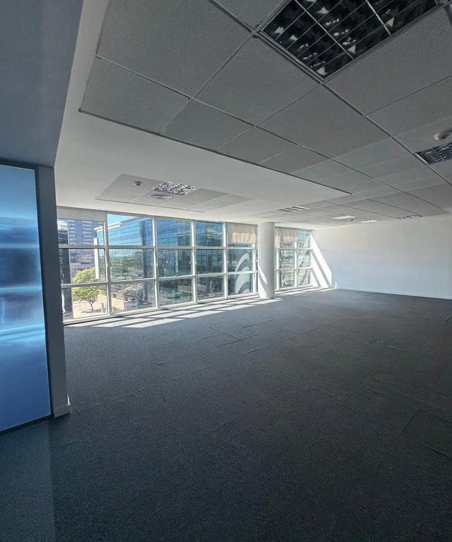 VENTA OFICINA PREMIUM CAPITALINAS CORDOBA 180M2 2