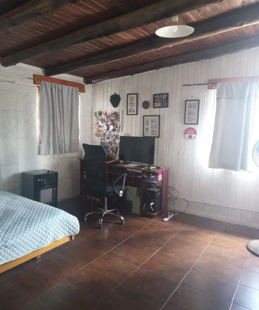 Casa 4 dormit. pileta Villa Giardino 5