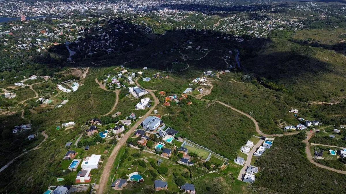 LOTE 10,578 m2 en Carlos Paz -Villa La Ernestina 2