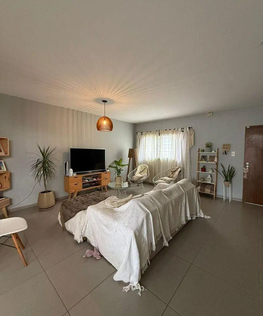 DUPLEX 2 DORM C/ PILETA - ARGUELLO 4