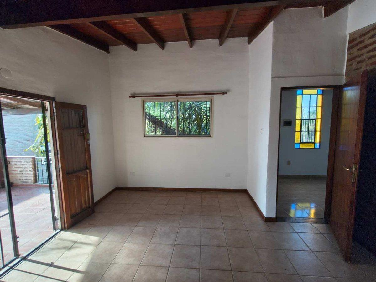 PH EN ALQUILER 1 DORM COCHERA ZONA NORTE