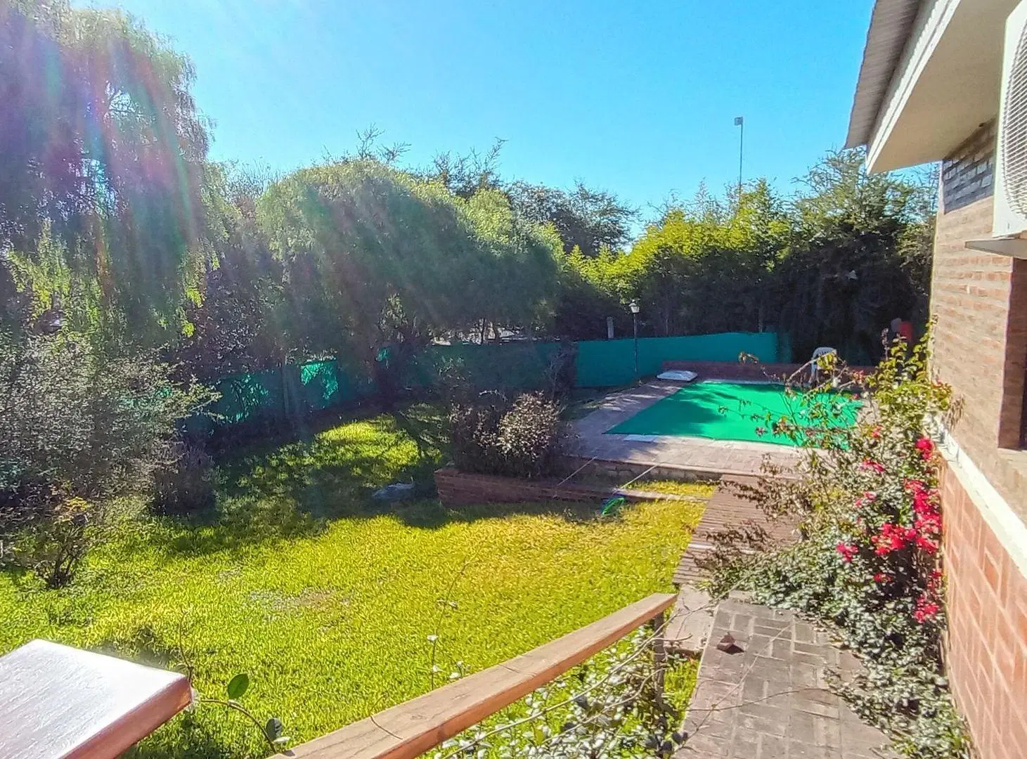 Venta - Casa de Categoría en Villa Los Aromos 5