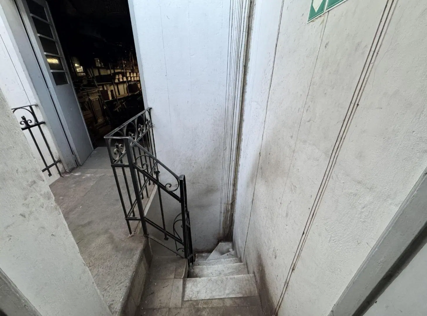 Venta Local Comercial calle Lima 151 Centro 4