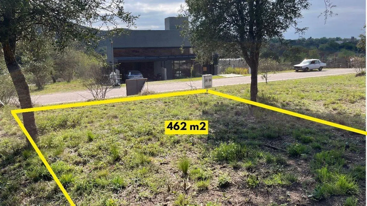 LOTE EN COLINAS DE LA DESEADA 462M2 SEGURIDAD 5