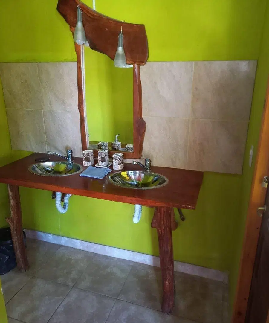 SE VENDE CASA EQUIPADA 1 H VILLA YACANTO 5