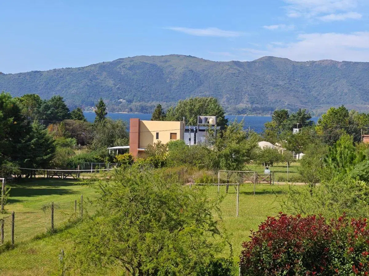 VENTA COMPLEJO 4 CABAÑAS-PILETA-POTRETO DE GARAY 2