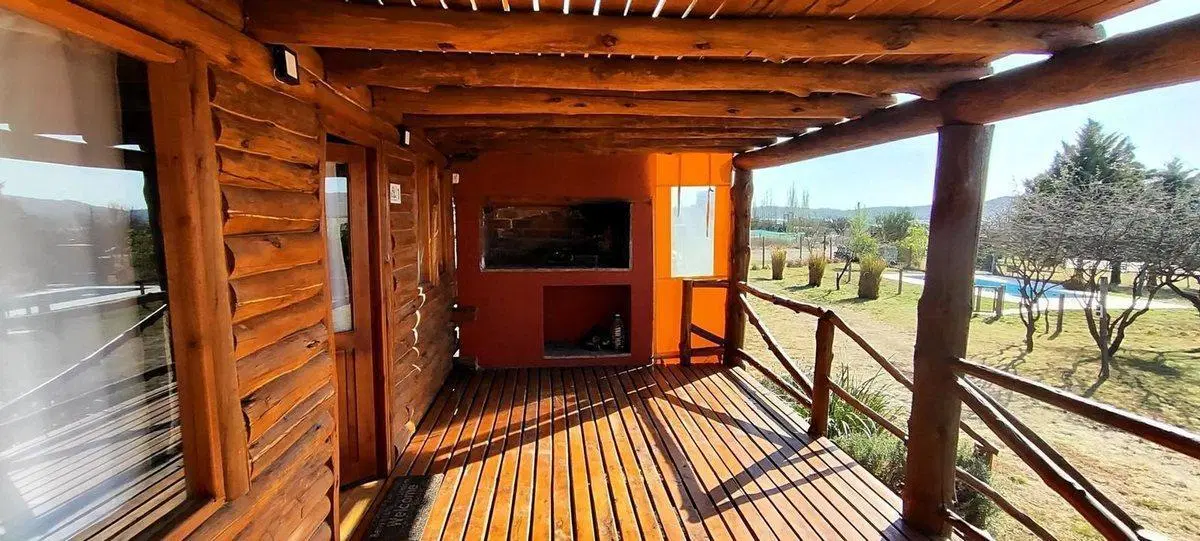VENTA COMPLEJO 4 CABAÑAS-PILETA-POTRETO DE GARAY 3