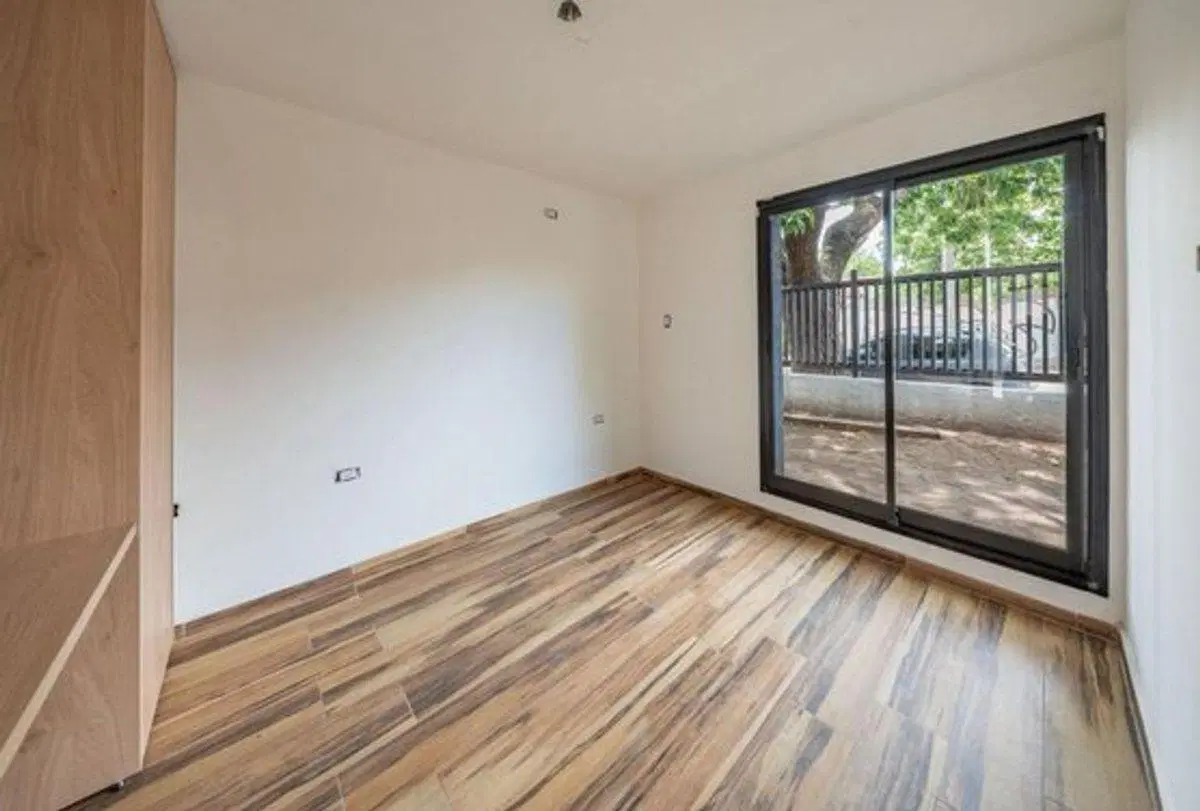 VENTA DE MONOAMBIENTE ZONA CDAD UNIVERSITARIA 5