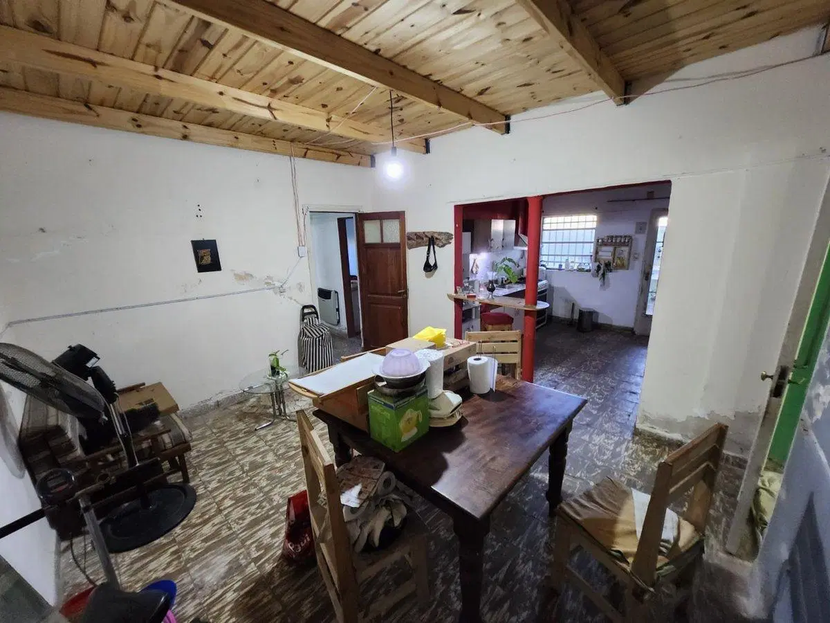 VENTA CASA 141M2 LOCAL ZONA CAÑADA GUEMES INVERSOR 8