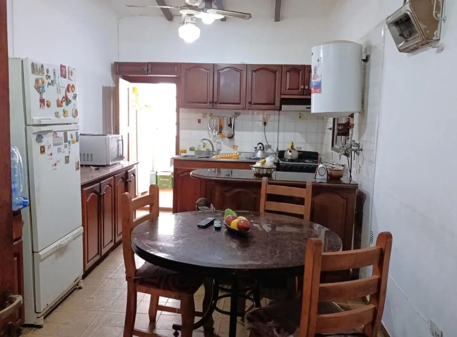 Casa 2 dorm + Departamento en barrio Los Paraisos 3