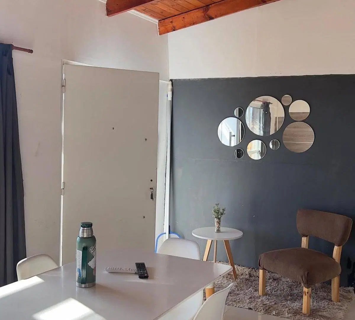 VENTA CABAÑA 2 DORM. CON COSTA AL  LAGO EMBALSE 2