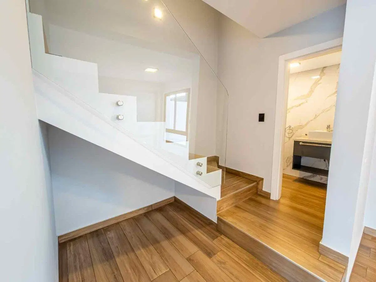 VENTA DUPLEX A ESTRENAR 3 DORMITORIOS EN DOCTA 5
