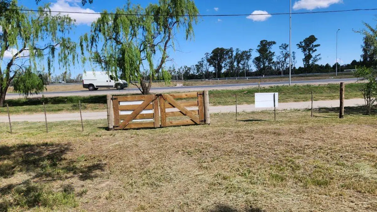 VENTA DE LOTE 1012 m2 MI VALLE GOLF SOBRE RUTA 5! 4