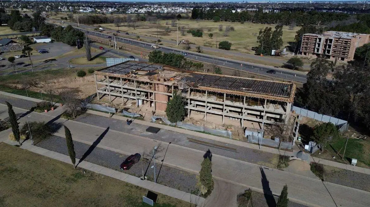 OFICINA EN VENTA VILLA ALLENDE PARQUE EMPRESARIAL 2