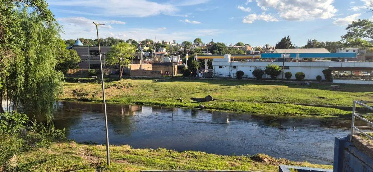 TERRENO 300 M2 EN EL CENTRO DE LA CALERA 5