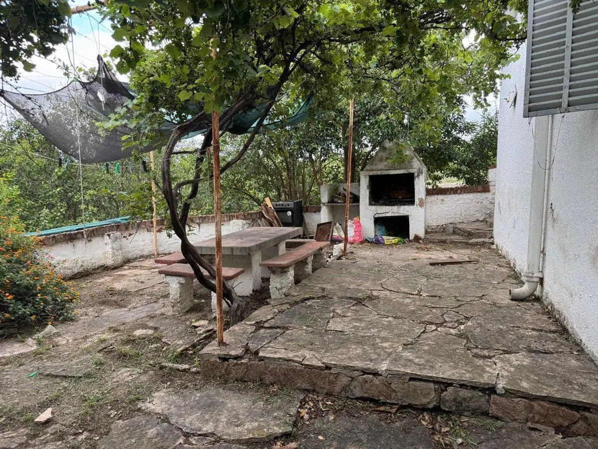 CASA 3 DORMITORIOS EN TANTI A 50 METROS DE LA RUTA 5