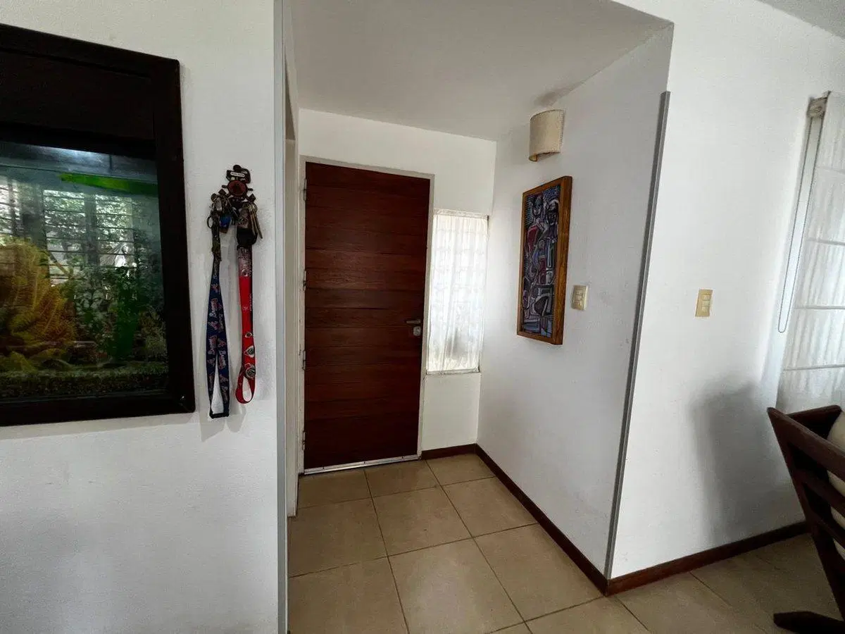 Casa 3 dormitorios pileta y quincho. Cordoba 4
