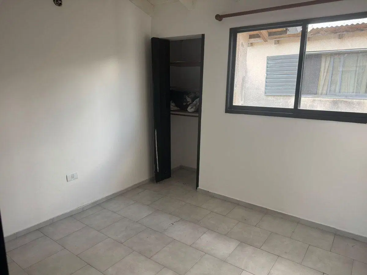 DEPARTAMENTO 1 DORMITORIO EN ALBERDI 5